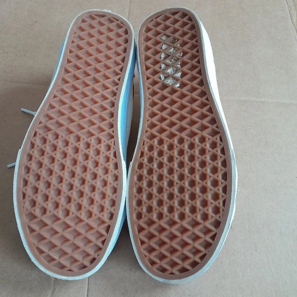 Vans Off the Wall Unisex Sneakers Women's Size US 8, Men US 6.5 Skateboard Shoes